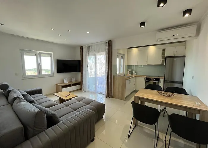 Pivac Apartment