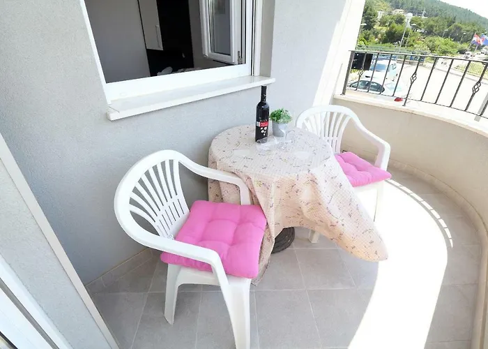 Pivac Apartment Makarska